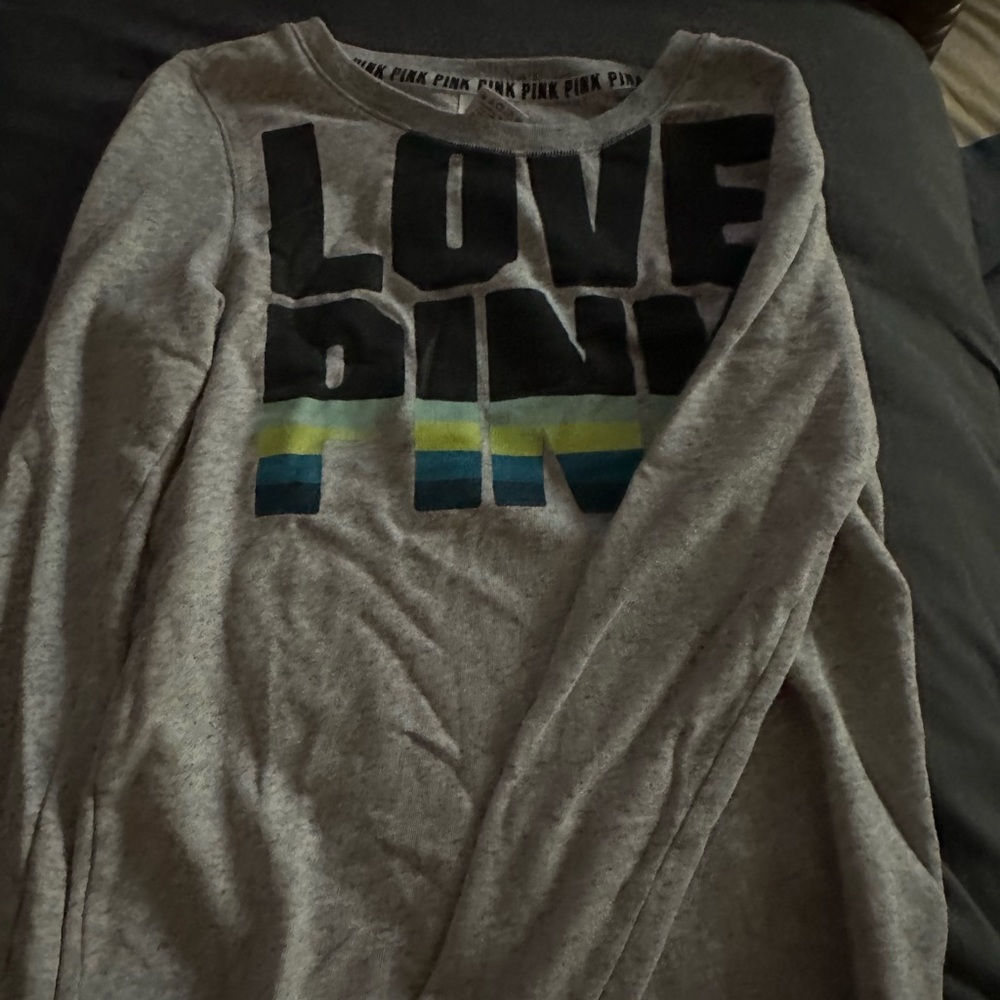 Vs pink “love pink” long sleeve shirt